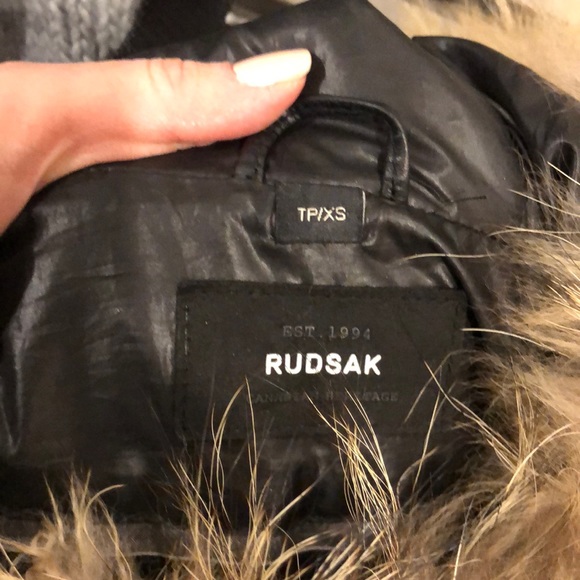 Stunning Rudsak winter jacket women - Picture 3 of 4